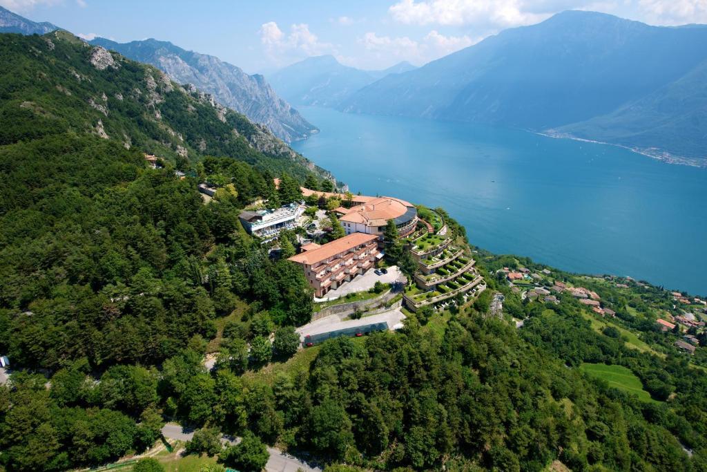 Le Balze - Aktiv & Wellness Hotel Tremosine
